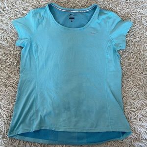 Nike dri-FIT t shirt